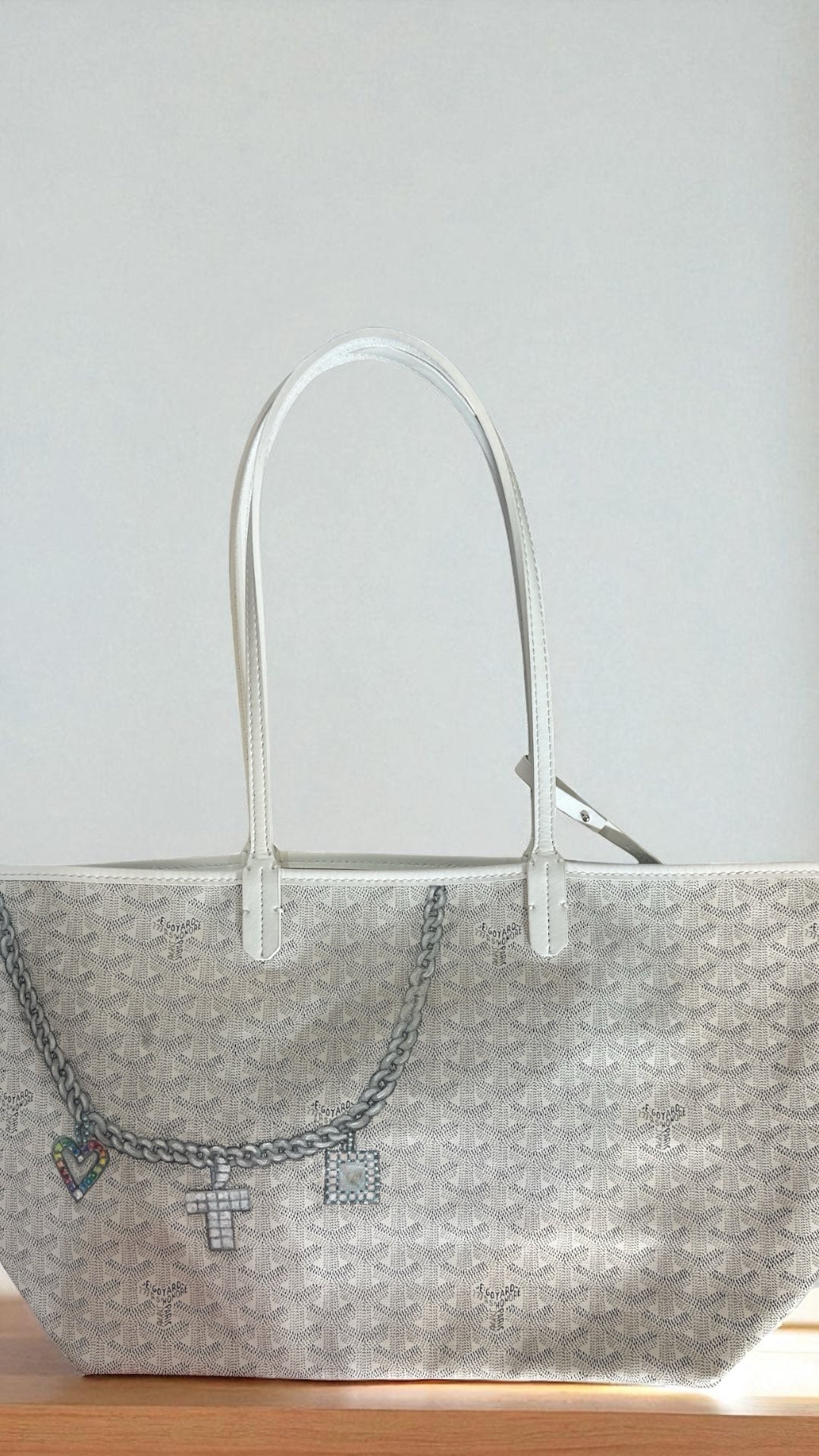 Custom design for Handbags
